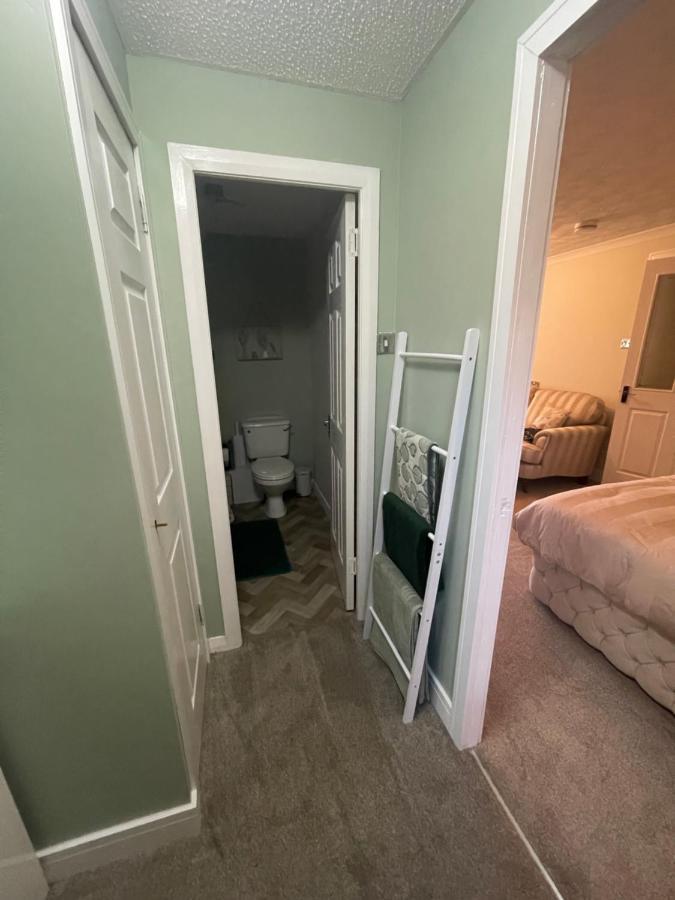 The Nest, Livingston Apartment Exterior photo